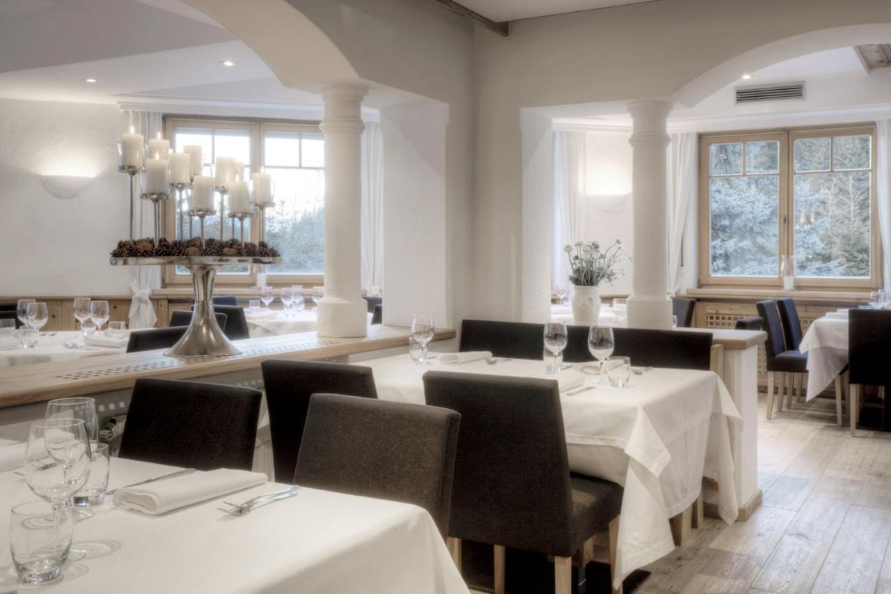 Hotel La Tambra كورفارا إنْ بادِيا المظهر الخارجي الصورة