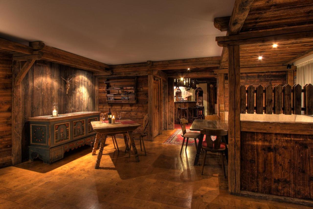 Hotel La Tambra كورفارا إنْ بادِيا المظهر الخارجي الصورة