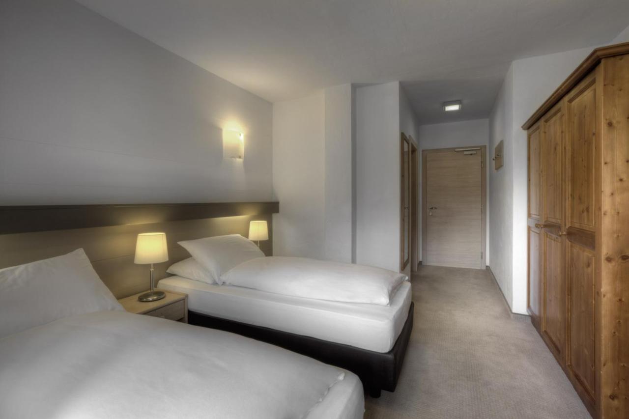 Hotel La Tambra كورفارا إنْ بادِيا المظهر الخارجي الصورة